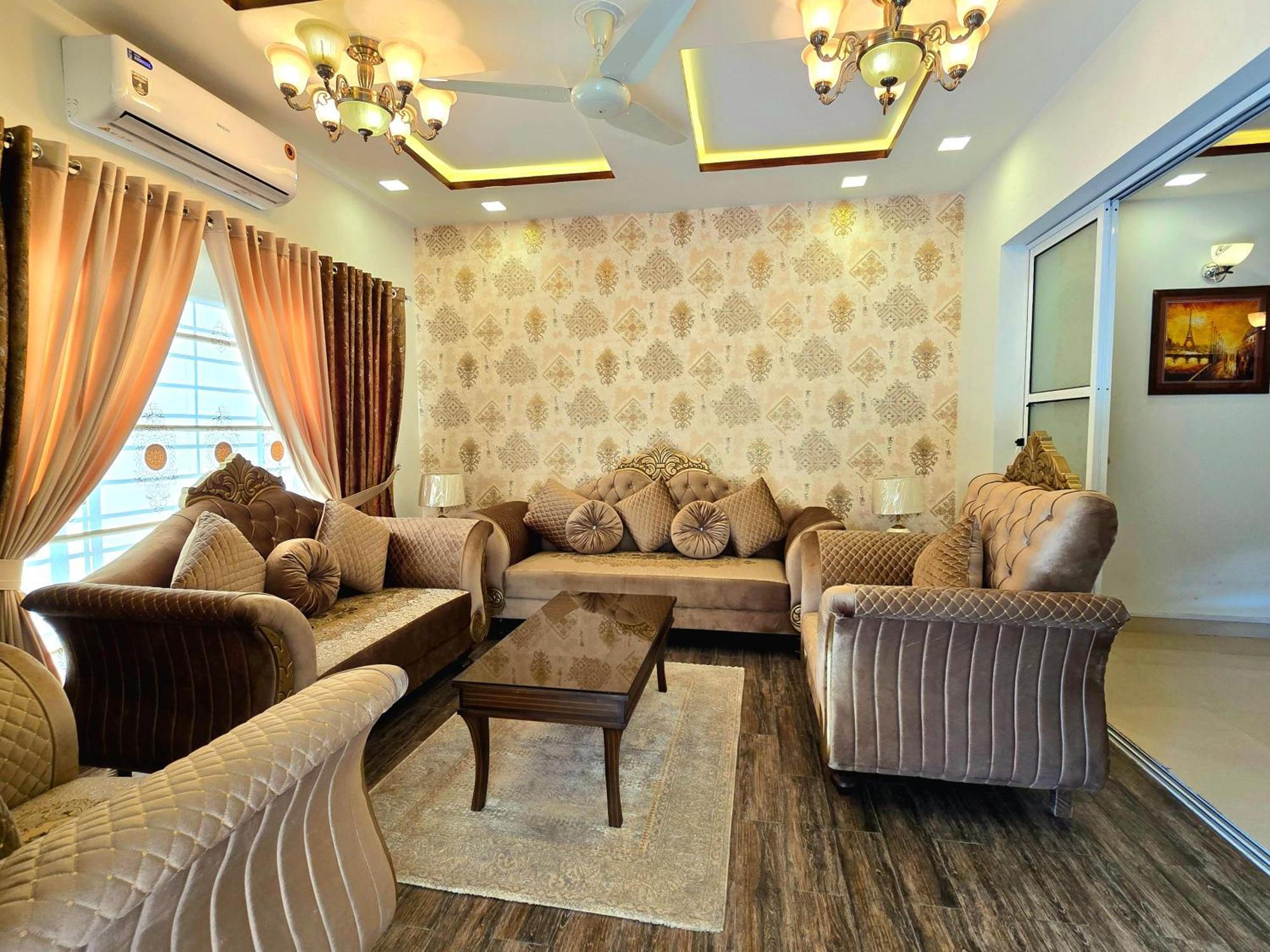 The Millenial Apartments & Suites Bahria Town Rawalpindi Room photo